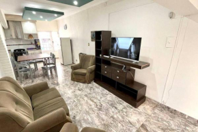 Casa confortable con doble garage